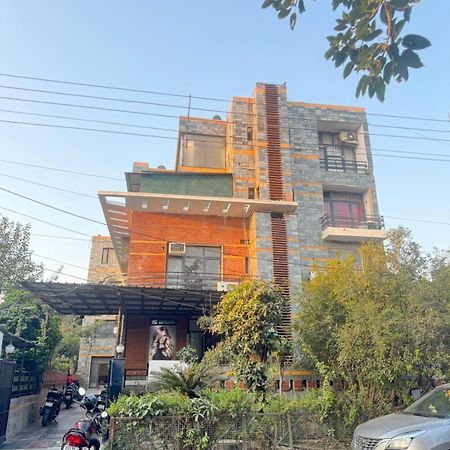 Hotel Warm Welcome - Noida Sector 51 מראה חיצוני תמונה
