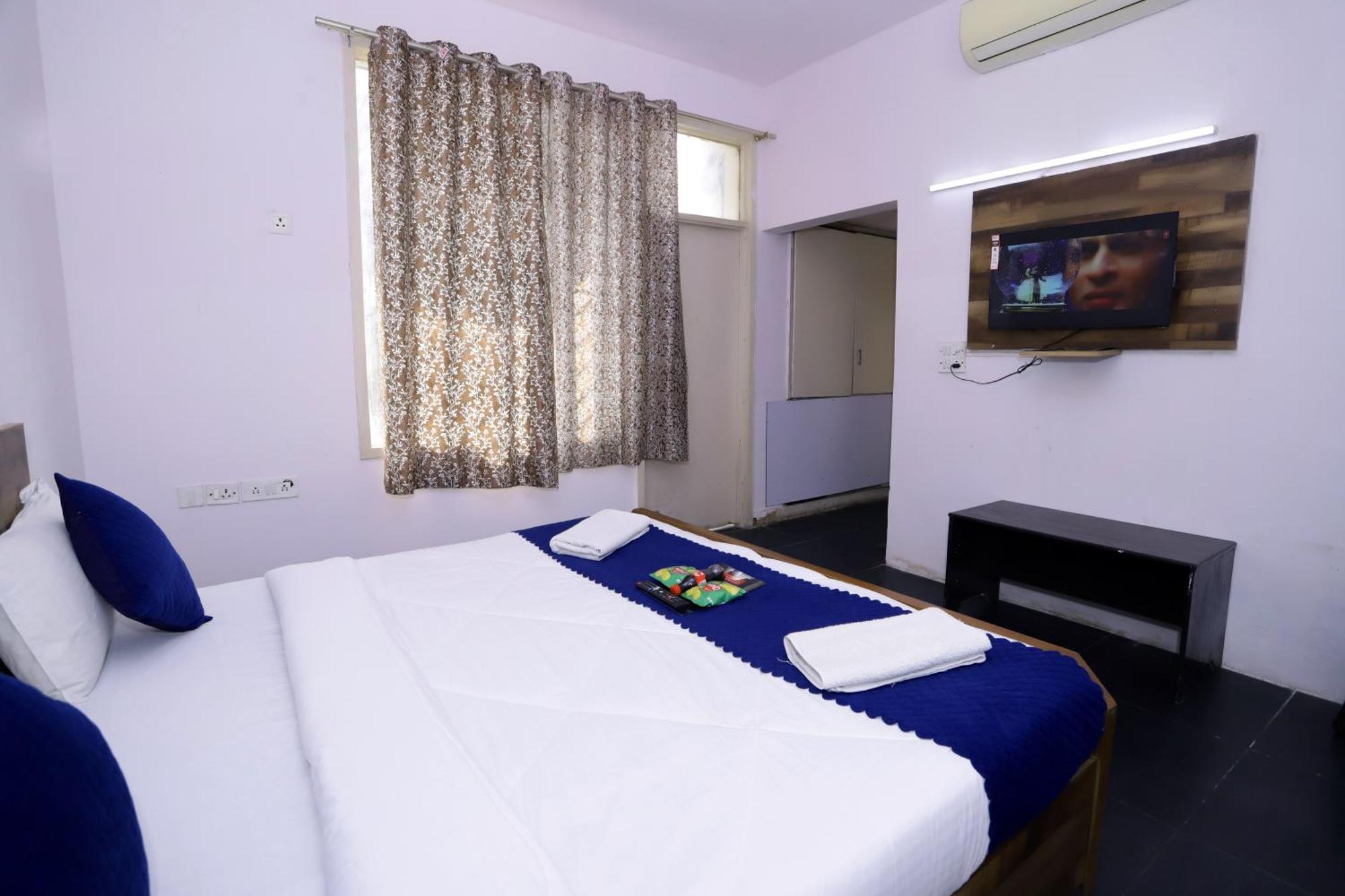 Hotel Warm Welcome - Noida Sector 51 מראה חיצוני תמונה