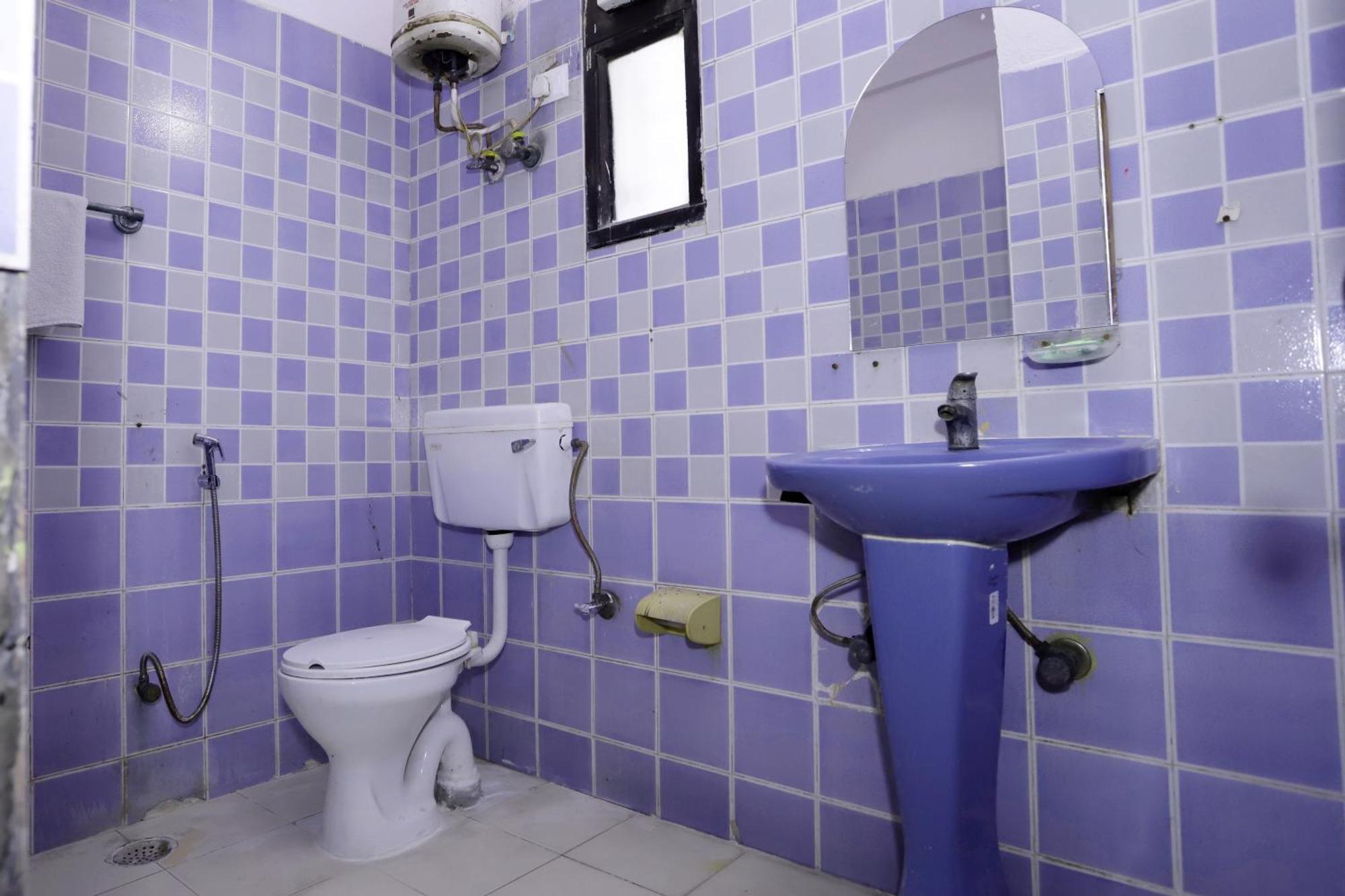 Hotel Warm Welcome - Noida Sector 51 מראה חיצוני תמונה