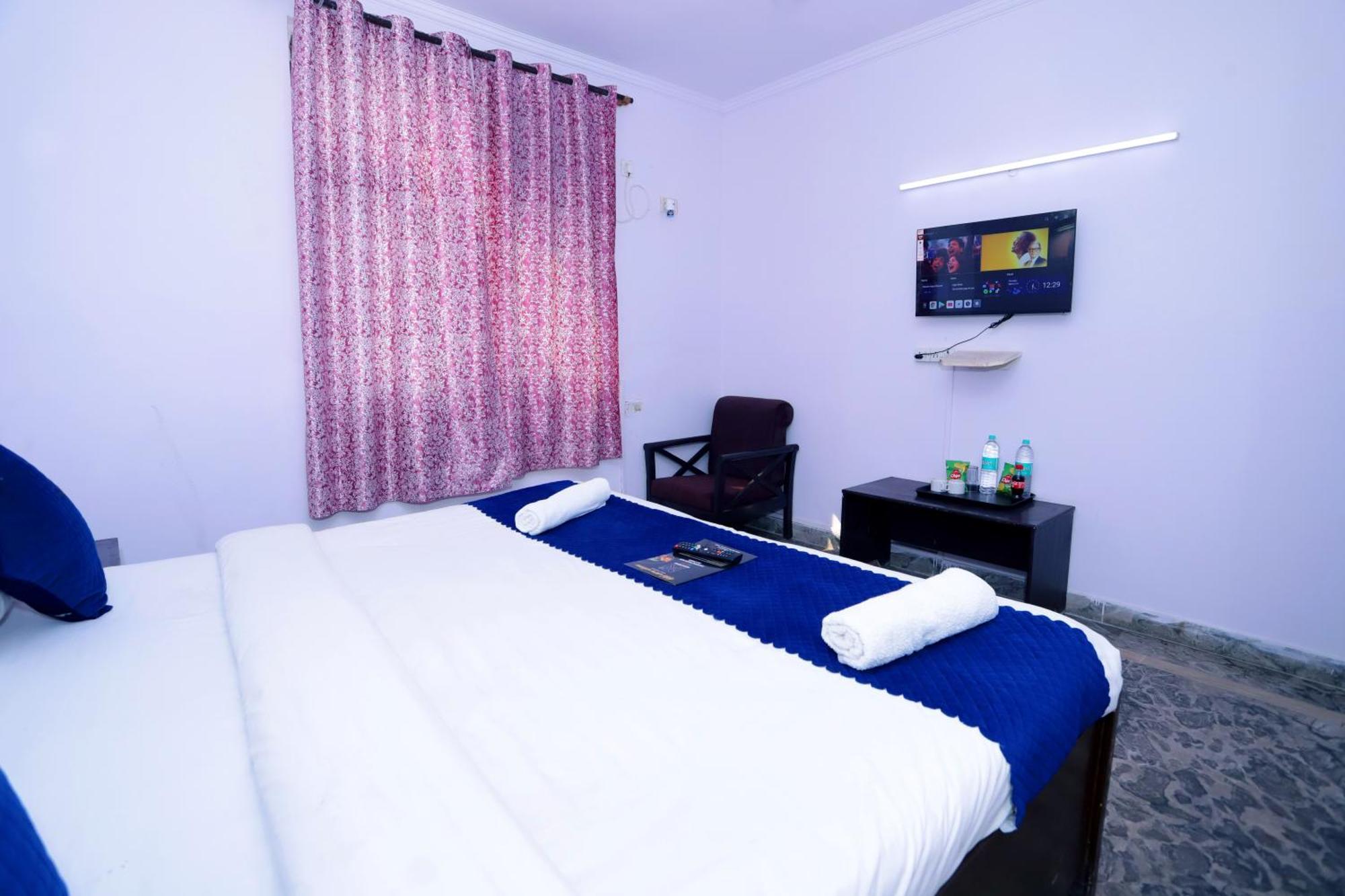 Hotel Warm Welcome - Noida Sector 51 מראה חיצוני תמונה