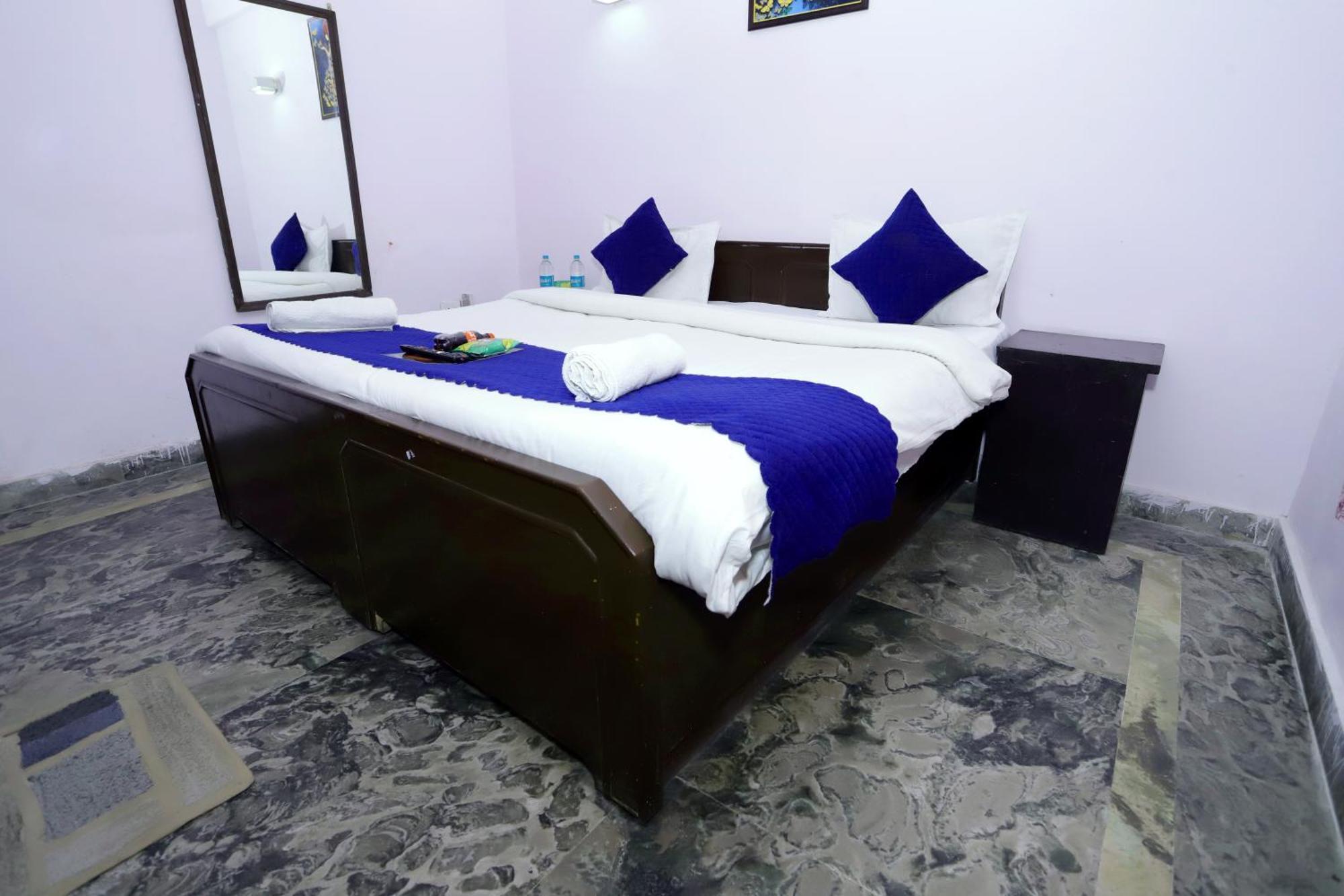Hotel Warm Welcome - Noida Sector 51 מראה חיצוני תמונה