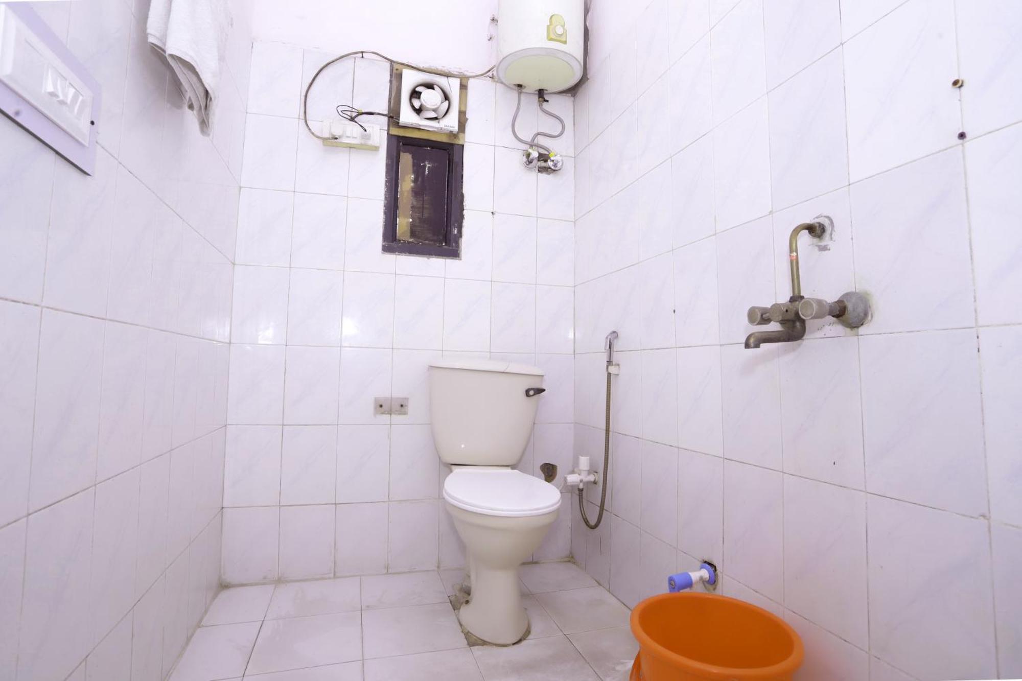 Hotel Warm Welcome - Noida Sector 51 מראה חיצוני תמונה